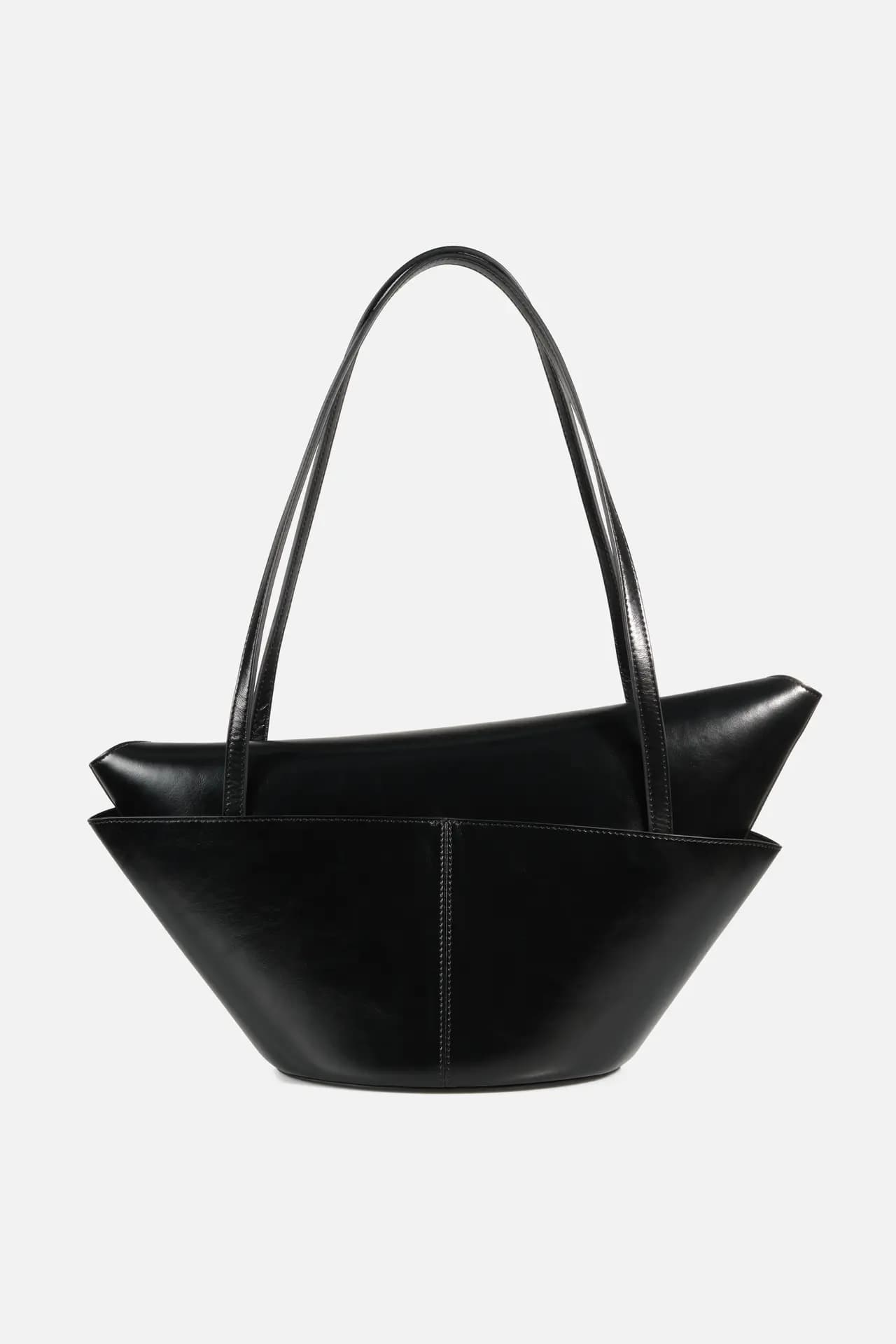 An image of the back of FEMANCE Lympia Black handbag
