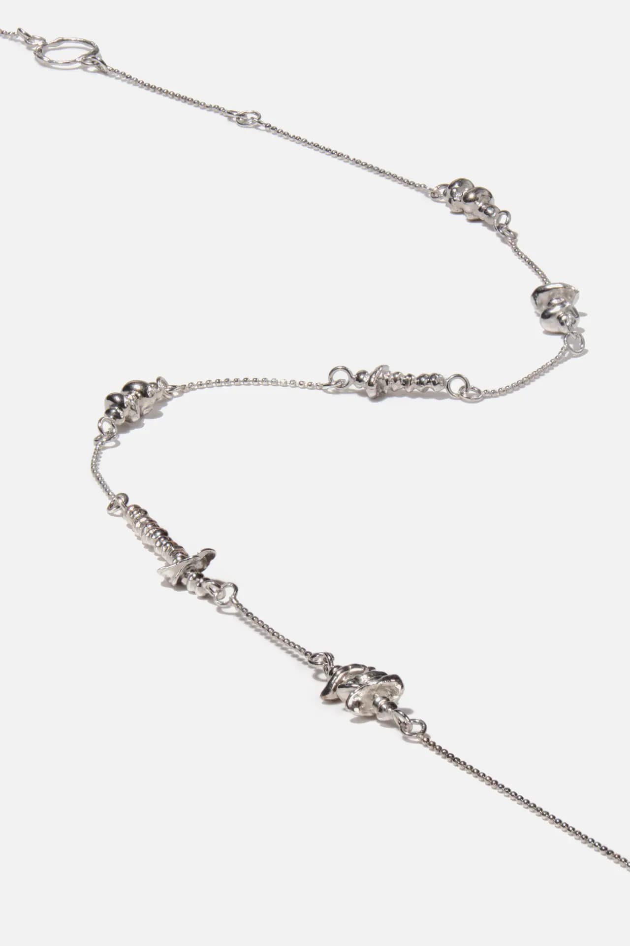 An image of the detail of FEMANCE Silver Stone Chain Necklace